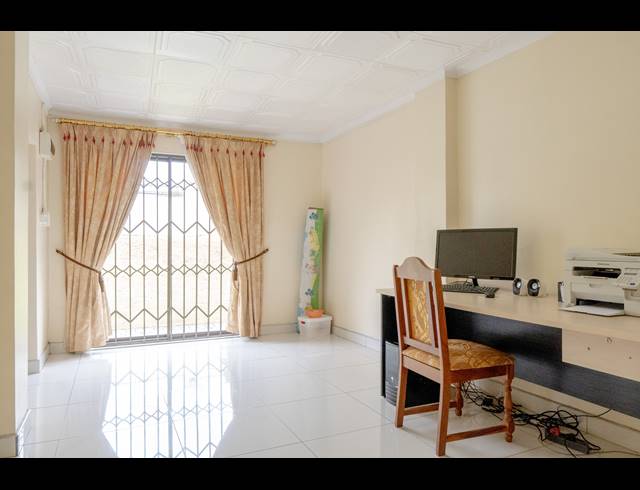 4 BEDROOM HOUSE SOLD IN WESTVILLE